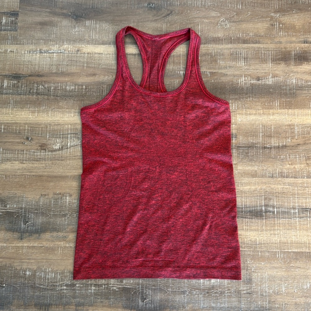 Lululemon swiftly racerback sz 8